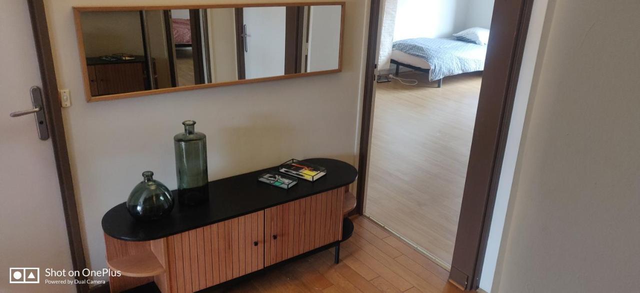 Appartement Grand Avec Terrasse, Paris12 *