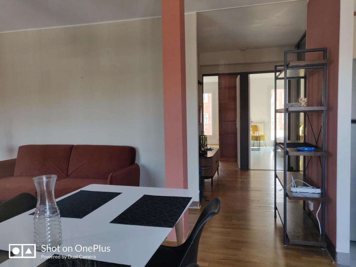 Grand Avec Terrasse, Paris12 Appartement *
